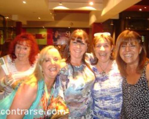 me quise colar y así salí!!! jajajajjaaa :Encuentro Grupal Cafecito **Zona Norte** FESTEJAMOS LOS CUMPLEAÑOS DE BETITA - BIONDINA - ALEFATAL Y VICE
