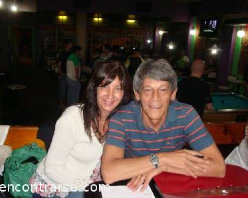 9706 2 EN EL OESTE LOS VIERNES JUGAMOS BOWLING Y POOL