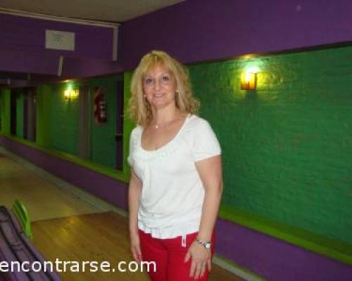 9706 4 EN EL OESTE LOS VIERNES JUGAMOS BOWLING Y POOL