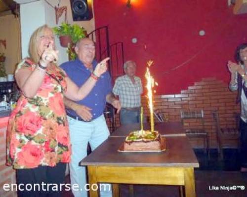 9732 59 Nuestra querida BIONDINAA y  ARMANDO, también festejan sus cumples en El Club de Los viernes