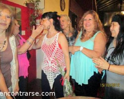 9788 18 CUMPLEAÑOS SORPRESA en el Club de Los Viernes y brindis por LA VIDA que nos permitió ENCONTRARNOS!!!