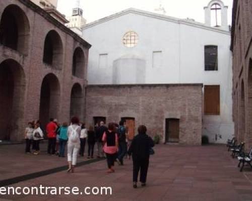 10052 34 MONSERRAT - INCLUYE VISITA GUIADA A LA MANZANA DE LAS LUCES Y LOS TUNELES POR LA JONES