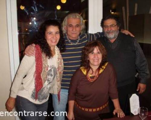 10065 9 LA TERTULIA DE LOS JUEVES EN DEVOTO EN QUATTRO MORI- (QM) 