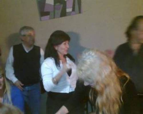 10145 12 NOS REUNIMOS PARA CHARLAR, COMER, CELEBRAR LOS CUMPLES Y BRINDAR!!!