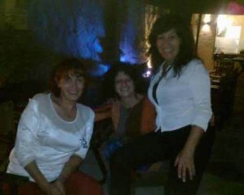10145 2 NOS REUNIMOS PARA CHARLAR, COMER, CELEBRAR LOS CUMPLES Y BRINDAR!!!