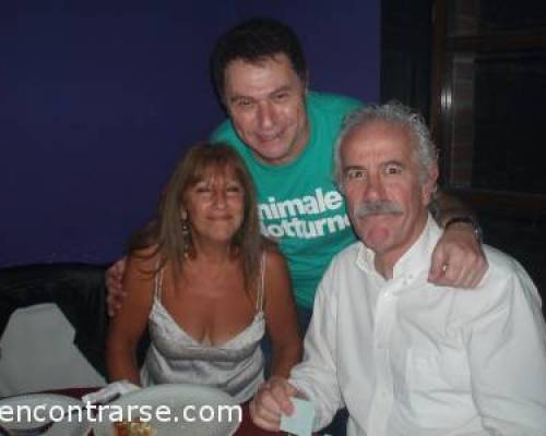 10190 43 EN EL DIA DE LA PATRIA FESTEJAMOS CENANDO Y BAILANDO EN DEL PRADO- festejaremos los cumples deHERA64-RINA_D-LILYSNET-ARIS