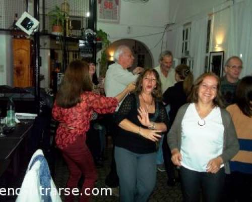 Ohhhhh no me saquen fotos que no quiero que me vea mi marido !!!! jejejeje :Encuentro Grupal Nos reunimos en Caballito, cerca de todos