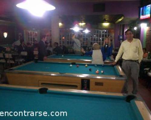 10361 6 EN EL OESTE LOS VIERNES JUGAMOS BOWLING Y POOL