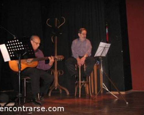 10372 4 Adolfo, le puso la voz a la prosa y a la poesÃ­a de Borges