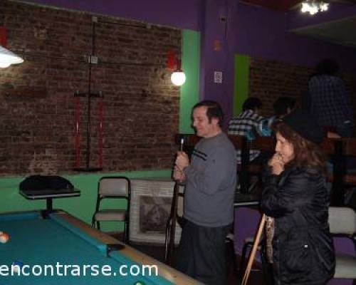 10639 2 La gente del oeste los viernes invitan a jugar Bowling en Ramos Mejia 