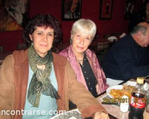 10651 11 CURIOSA, MARIJU y LUNITA-DE-ABRIL, tambièn festejan sus cumples en el Club de Los