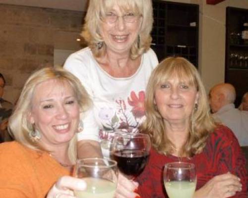 Amigas!!!Salud!!y Felicidad!!! :Encuentro Grupal LA TERTULIA DE LOS JUEVES EN DEVOTO EN QUATTRO MORI- (QM) 