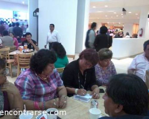 10957 1 3er encuentro en Plaza Satélite