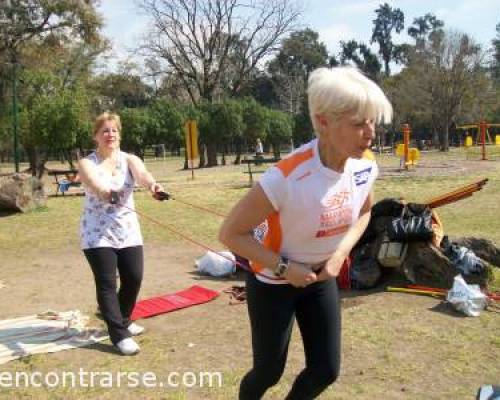 10986 25 GIMNASIA, DEPORTES Y ENTRENAMIENTO GENERAL