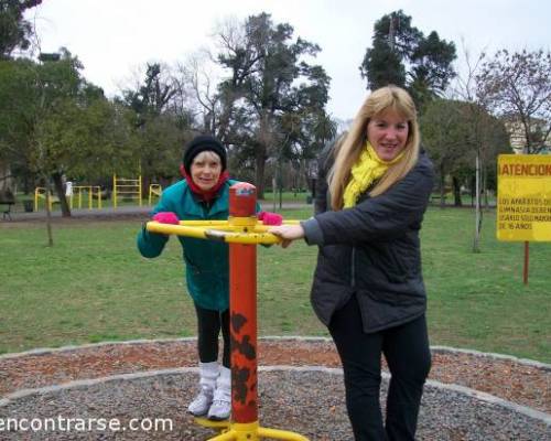 11064 6 GIMNASIA, DEPORTES Y ENTRENAMIENTO GENERAL