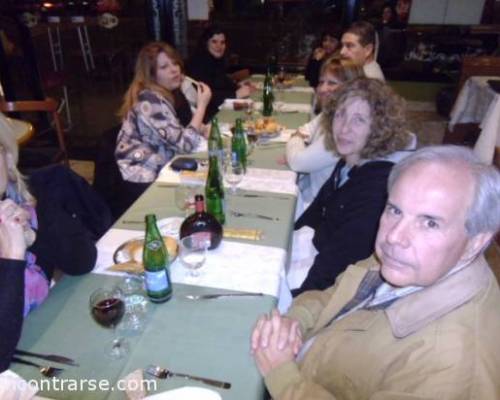 11110 8 CINE Y CENA
