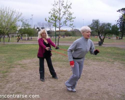 11111 24 GIMNASIA , DEPORTES Y ENTRENAMIENTO GENERAL