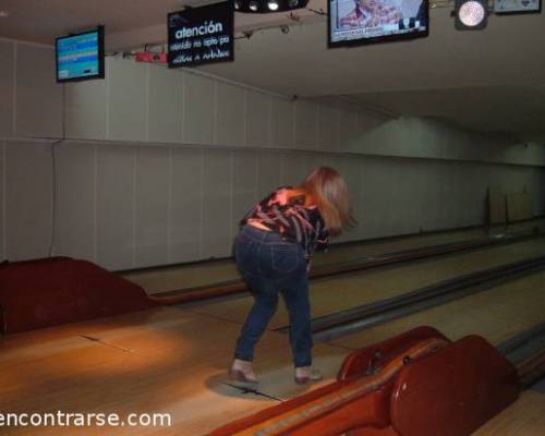 11309 10 Los invitamos a un super divertido juego de bowling !