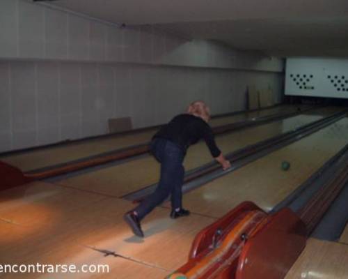 11309 12 Los invitamos a un super divertido juego de bowling !