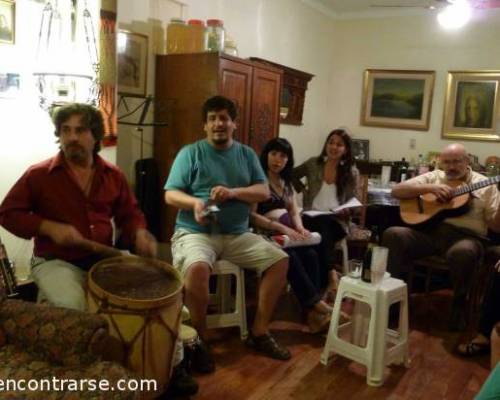 11345 6 COMIDA Y GUITARREADA EN LO DE MAJO