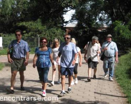 9829 2 Sabado, caminata...