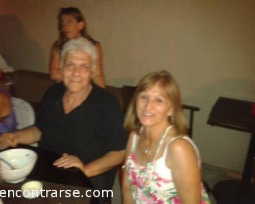 9861 1 NOS REUNIMOS PARA CHARLAR, COMER, CELEBRAR LOS CUMPLES Y BRINDAR!!!