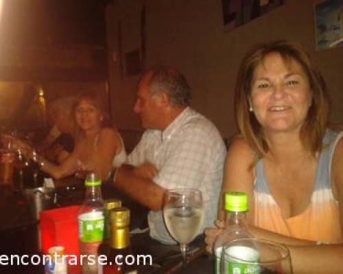 9861 4 NOS REUNIMOS PARA CHARLAR, COMER, CELEBRAR LOS CUMPLES Y BRINDAR!!!