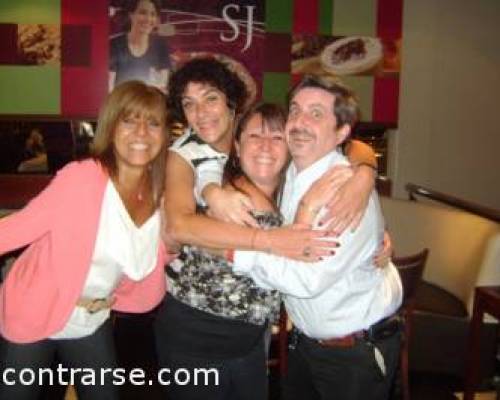 Con las 3 copagineras mas SJ que mira por atrás!!! :Encuentro Grupal Cafecito **Zona Norte** FESTEJAMOS LOS CUMPLEAÑOS DE GRACEMABELLE Y MAIONLINE