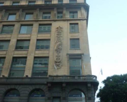 11625 3 CORRIENTES NOCTURNA POR LA JONES