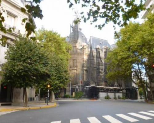 11639 2 AVENIDA ALVEAR -POR LA JONES 