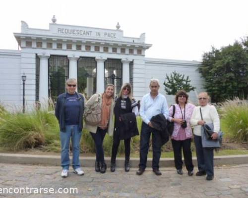 11820 7 CEMENTERIO DE LA RECOLETA POR LA JONES