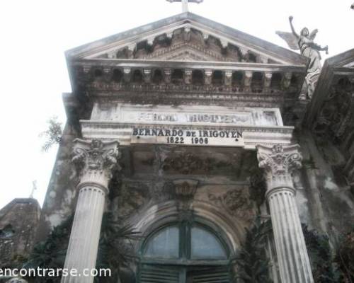 11820 87 CEMENTERIO DE LA RECOLETA POR LA JONES