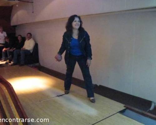 11976 14 JUGAMOS  AL BOWLING ENTRE AMIGOS!!!!!
