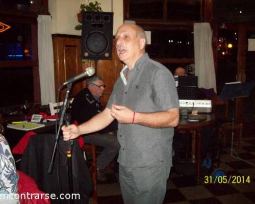 12152 35 MUSICA Y COMIDA JUDIA EN MITZVÁ