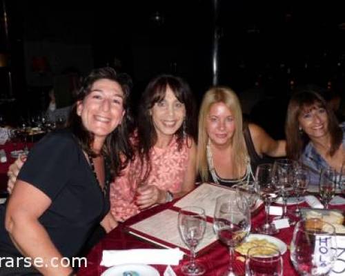 las brujis!! besos para todas :Encuentro Grupal LAS OLAS Grill en VIERNES