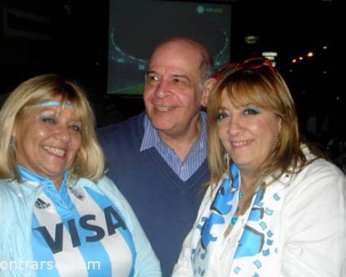 12267 9 En mistica Festejamos el día del Padre y Vemos el 1º Partido de ARGENTINA!!!!