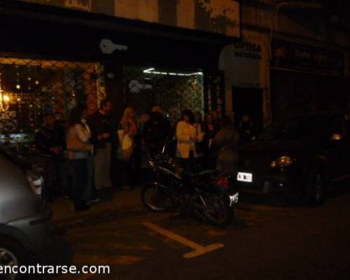 12276 21 LOS MASONES EN LA CIUDAD -VISITA AL BAROLO NOCTURNA-POR LA JONES