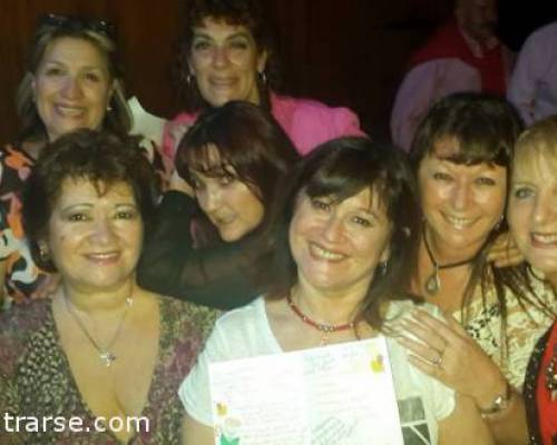 SE los dije por todos lados pero no por acá: Las super RE quiero!!! :Encuentro Grupal ME ACOMPAÑAN A CANTAR?? KARAOKE SOLO NUESTRO EN VISPERA DE FERIADO