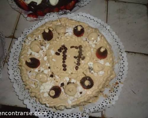 esta fue nuestra torta... :Encuentro Grupal FIESTA DEL CHOCOLATE¡¡¡¡¡