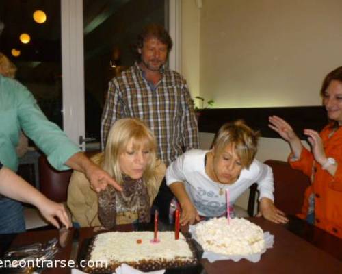 Muy feliz cumple chicuelas....... por muchos mas..... :Encuentro Grupal LA TERTULIA DE LOS JUEVES EN DEVOTO EN QUATTRO MORI-(QM) 