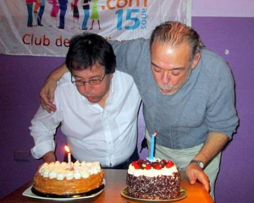 12647 35 ALEJANDROVALL Y JUAN1954 festejan sus cumples en el Club de Los Viernes!!!