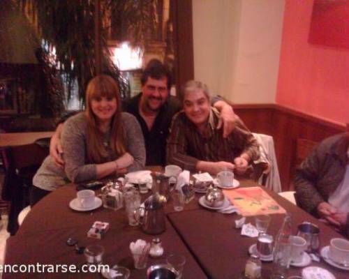 Bienvenidos gente linda :Encuentro Grupal VAMOS A TOMAR UN CAFE? 