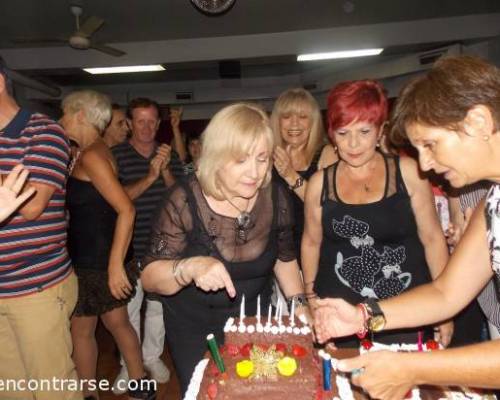 12904 39 EN EL CLUB DE LOS VIERNES FESTEJAMOS EL CUMPLE DE SIMPLEMENTEMUJER16 Y DESPEDIMOS EL AÑO