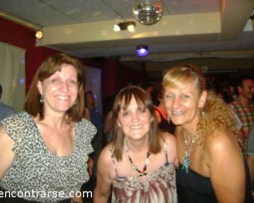Lindas sonrisas! :Encuentro Grupal DESPEDIMOS EL 2014 CON CENA SHOW DE JAZZ Y BAILE!!!