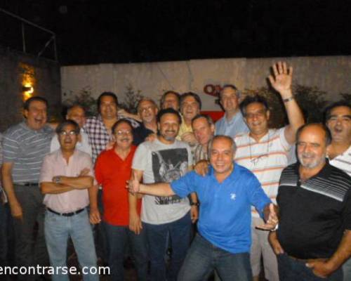 Los nenes con los nenes ........... :Encuentro Grupal LA TERTULIA DE LOS JUEVES EN DEVOTO EN QUATTRO MORI-(QM) ESPECIAL CUMPLIMOS DOS AÑOS EN DEVOTO