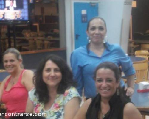 Encuentros Grupales (08/03/2015) :   BOWLING Y POOL EN CAPITAL