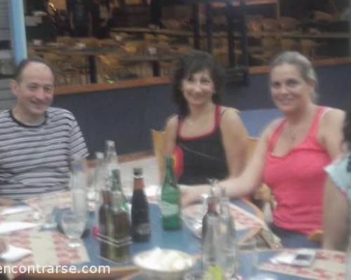 Encuentros Grupales (08/03/2015) :   BOWLING Y POOL EN CAPITAL