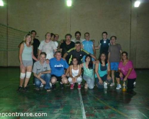 Una noche hermosa realmente! :Encuentro Grupal EL DEPORTE EN EL RECUERDO