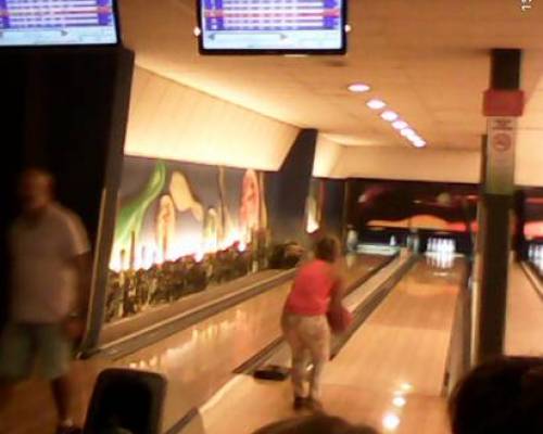 13384 3 BOWLING Y POOL EN CAPITAL