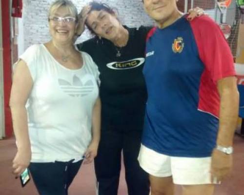 13498 47 ** Jugamos al Padel ?? **